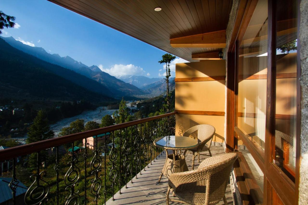 Aloka Resort Manāli Екстериор снимка