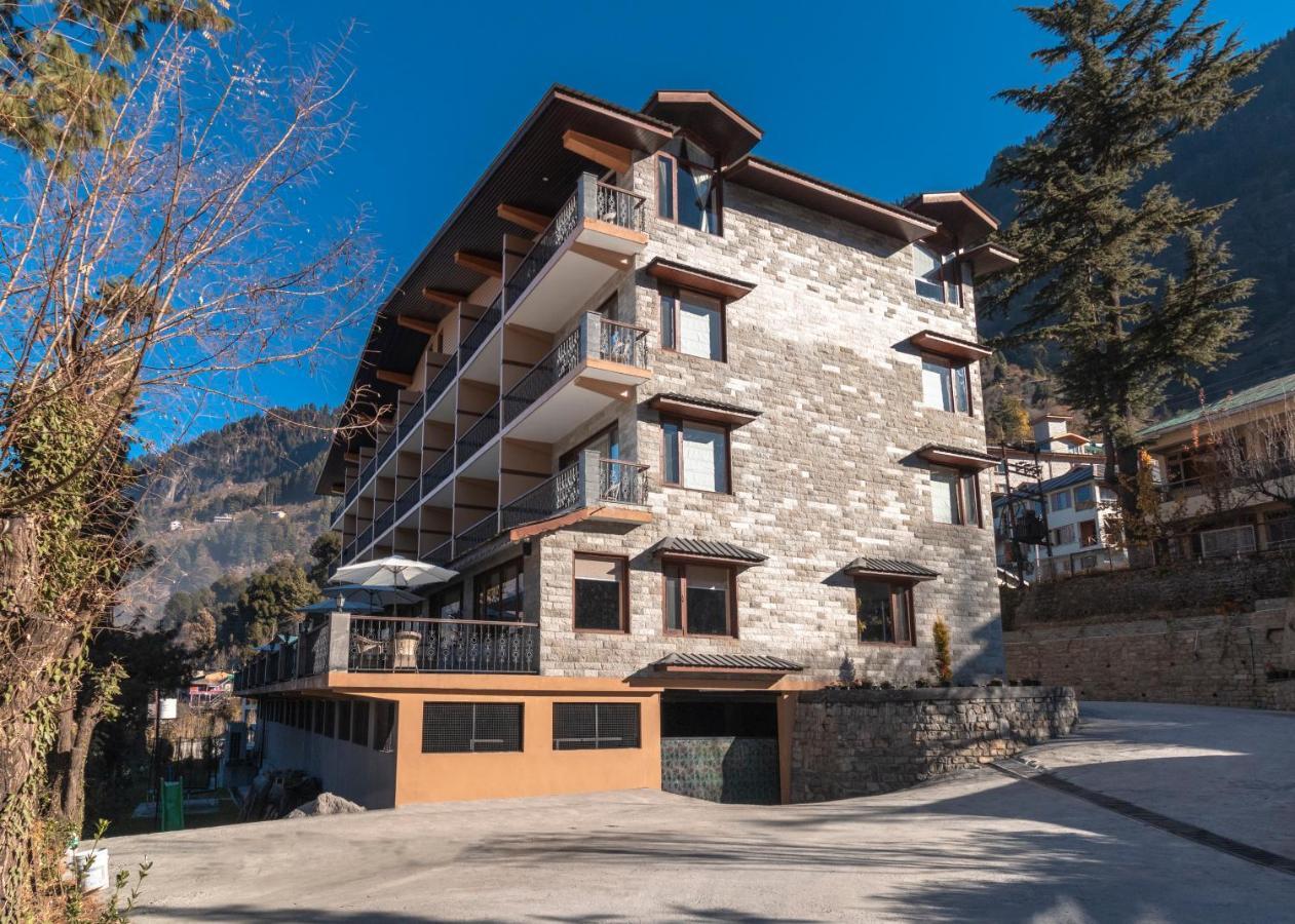 Aloka Resort Manāli Екстериор снимка
